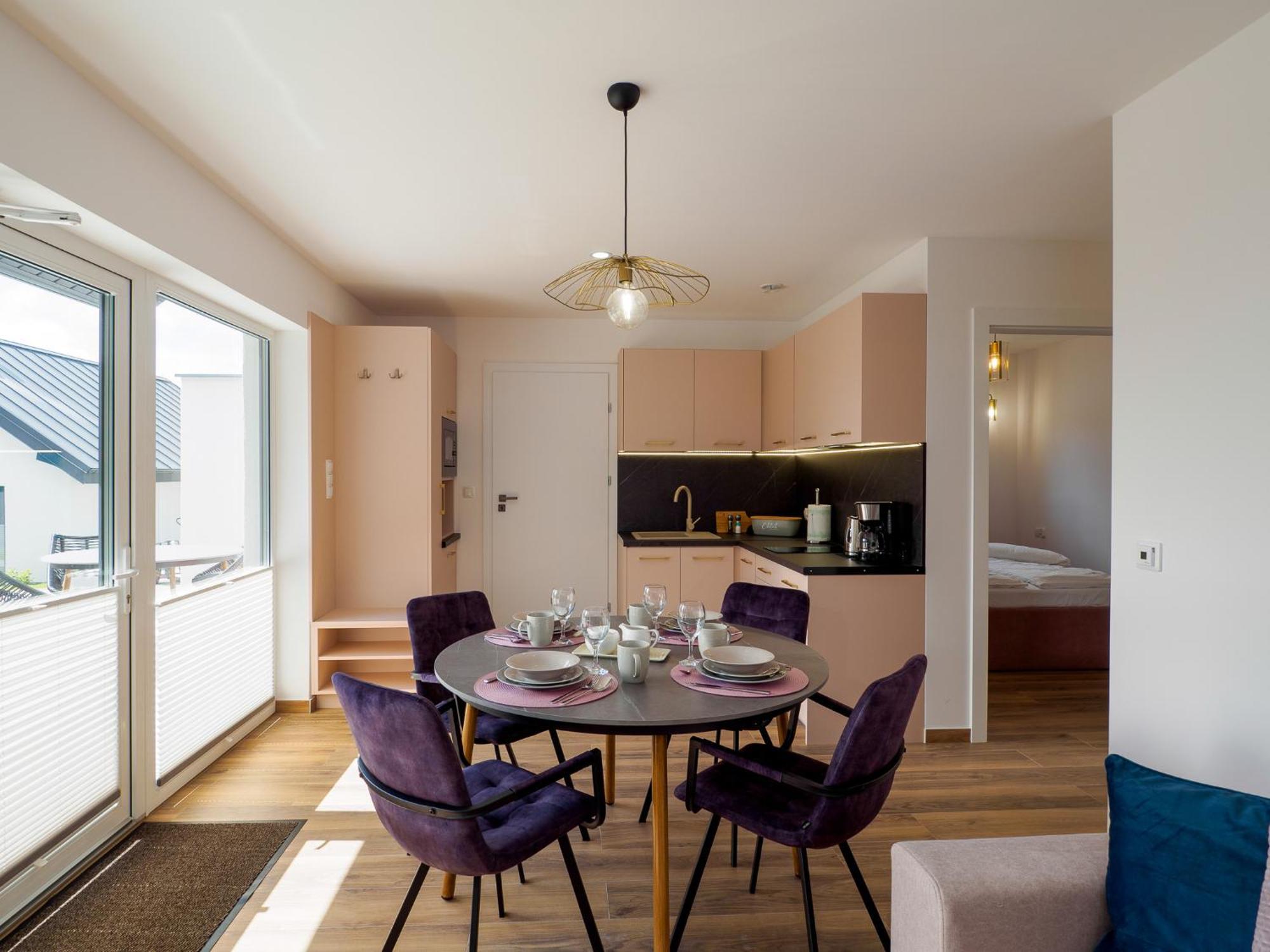 Ostoja Colette Apartment Jaroslawiec Exterior photo